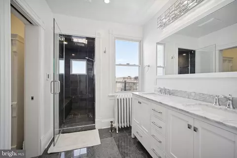 Bath - 326 E Street St NE, Washington, DC 20002 photo 3 of 3