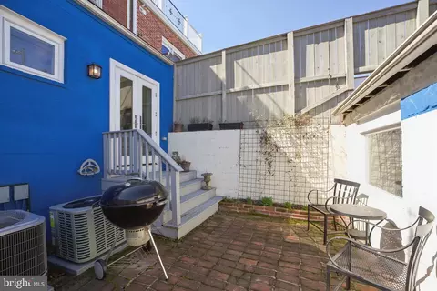 Exterior - 326 E Street St NE, Washington, DC 20002 photo 5 of 7