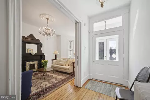 Entry Way - 326 E Street St NE, Washington, DC 20002 photo 3 of 9