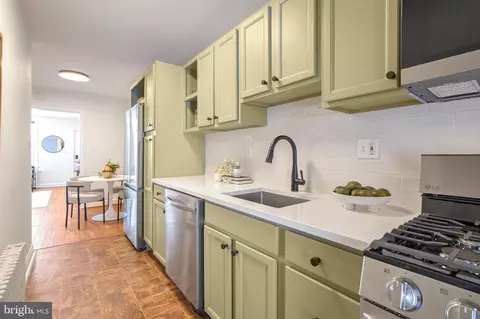 Kitchen - 324 20th St NE, Washington, DC 20002 photo 2 of 2