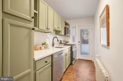 Kitchen - 324 20th St NE, Washington, DC 20002 photo 1 of 2