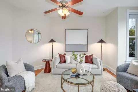 527 12th St NE, Washington, DC 20002 photo 4