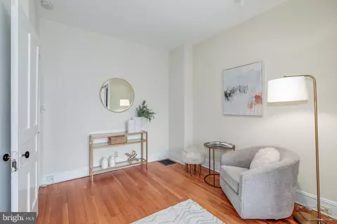 527 12th St NE, Washington, DC 20002 photo 21