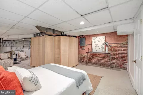 527 12th St NE, Washington, DC 20002 photo 38