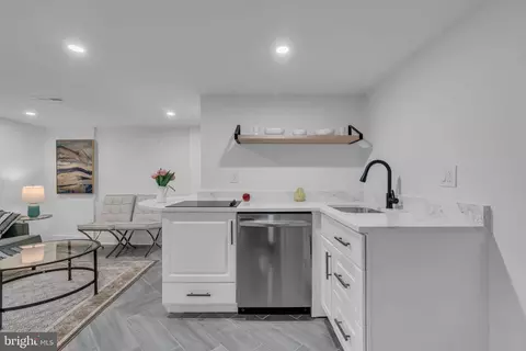 1204 Staples St NE, Washington, DC 20002 photo 24