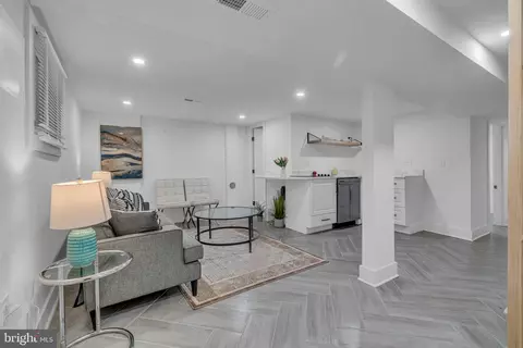 1204 Staples St NE, Washington, DC 20002 photo 22