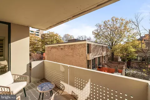 Exterior - 1245 4th St SW #E103, Washington, DC 20024 photo 2 of 8