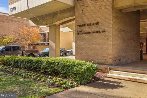 Other - 1245 4th St SW #E103, Washington, DC 20024 photo 8 of 20