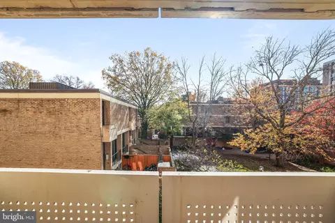 Exterior - 1245 4th St SW #E103, Washington, DC 20024 photo 3 of 8