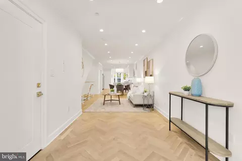 518 6th St NE #A, Washington, DC 20002 photo 6