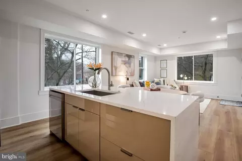 2524 41st St NW #PH3, Washington, DC 20007 photo 13