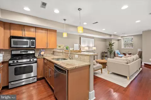 1435 Euclid St NW #1, Washington, DC 20009