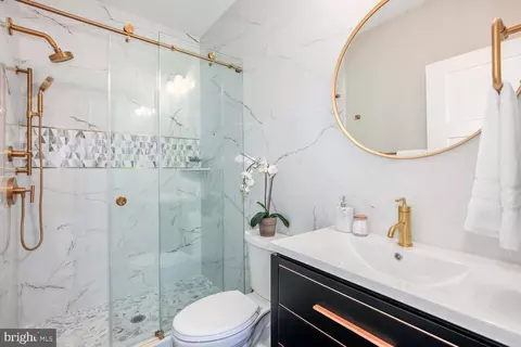1634 S Street St NW #5, Washington, DC 20009 photo 14