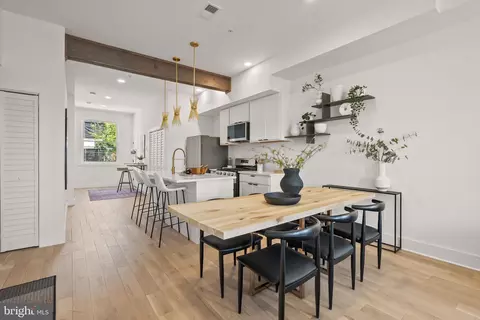 4725 3rd Pl NW #4, Washington, DC 20011