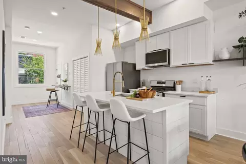 4725 3rd Pl NW #4, Washington, DC 20011 photo 6