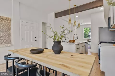 4725 3rd Pl NW #4, Washington, DC 20011 photo 8