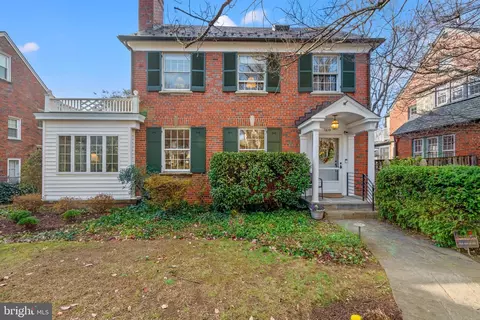 7610 Morningside Dr NW, Washington, DC 20012