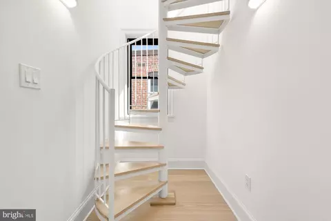 Entry Way - 308 11th St NE, Washington, DC 20002 photo 8 of 11