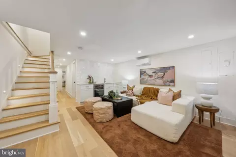 Entry Way - 308 11th St NE, Washington, DC 20002 photo 11 of 11