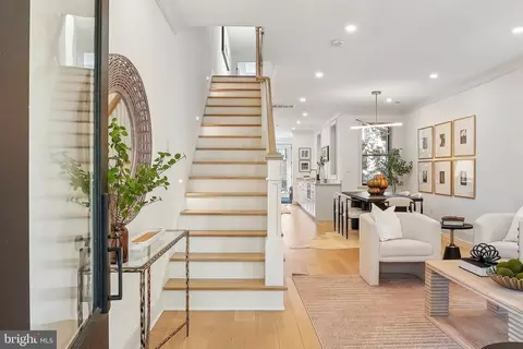 Entry Way - 308 11th St NE, Washington, DC 20002 photo 1 of 11