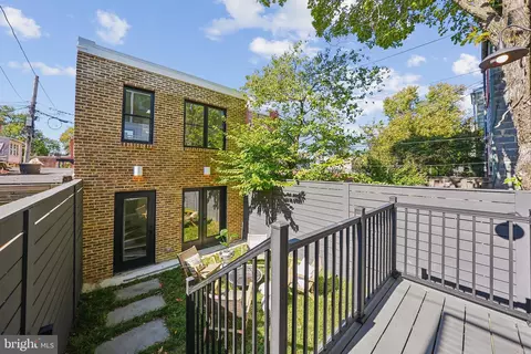 Exterior - 308 11th St NE, Washington, DC 20002 photo 6 of 7