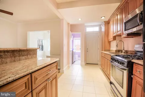 9 Rock Creek Church Rd NW, Washington, DC 20011