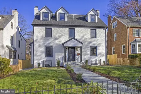 5933 16th St NW, Washington, DC 20011