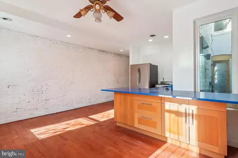 Living - 1213 D St NE, Washington, DC 20002 photo 5 of 7