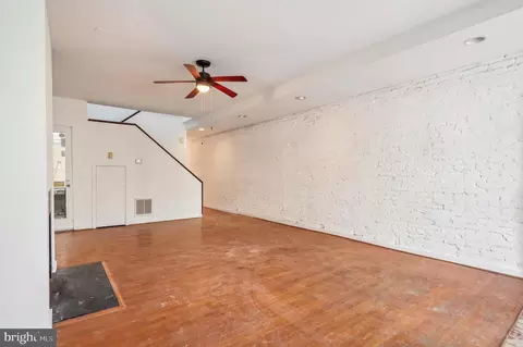 Living - 1213 D St NE, Washington, DC 20002 photo 4 of 7