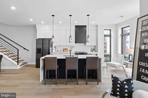 1208 M St NW #62, Washington, DC 20005