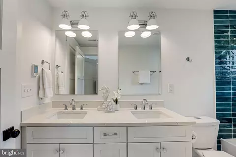 Bath - 812 6th St NE, Washington, DC 20002 photo 2 of 10