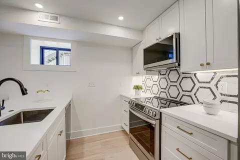 Kitchen - 812 6th St NE, Washington, DC 20002 photo 10 of 11