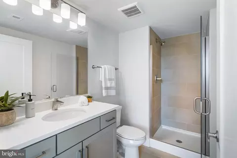 50 Florida Ave NE #421, Washington, DC 20002 photo 45