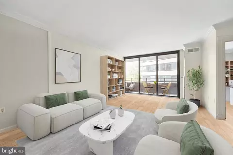 2555 Pennsylvania NW #412, Washington, DC 20037
