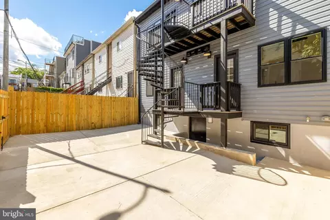1114 Penn St NE #2, Washington, DC 20002 photo 23