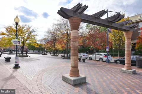 1733 Harvard St NW, Washington, DC 20009 photo 40