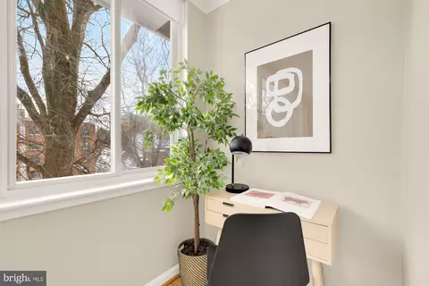 1733 Harvard St NW, Washington, DC 20009 photo 16
