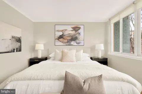 1733 Harvard St NW, Washington, DC 20009 photo 15