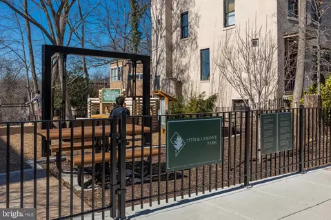 1733 Harvard St NW, Washington, DC 20009 photo 44