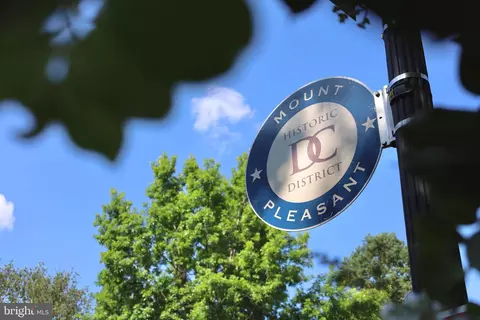 1733 Harvard St NW, Washington, DC 20009 photo 38