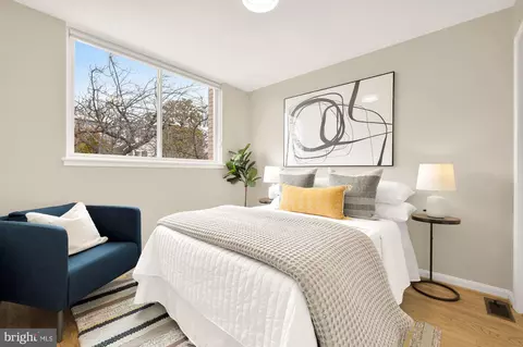 1733 Harvard St NW, Washington, DC 20009 photo 20