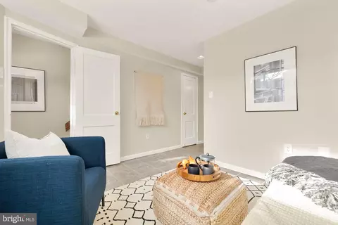 1733 Harvard St NW, Washington, DC 20009 photo 27