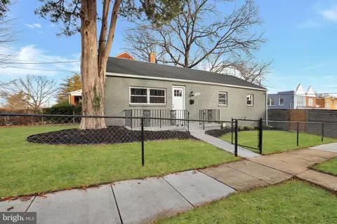 5200 Ames St NE, Washington, DC 20019