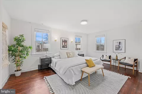 1900 37th St NW, Washington, DC 20007 photo 25