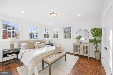 1900 37th St NW, Washington, DC 20007 photo 22