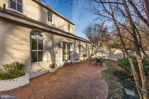 1900 37th St NW, Washington, DC 20007 photo 37