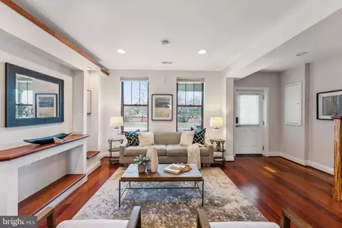 707 17th St SE, Washington, DC 20003 photo 6