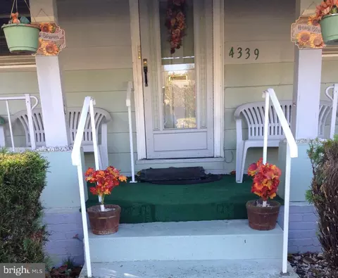 4339 Barker St SE, Washington, DC 20019