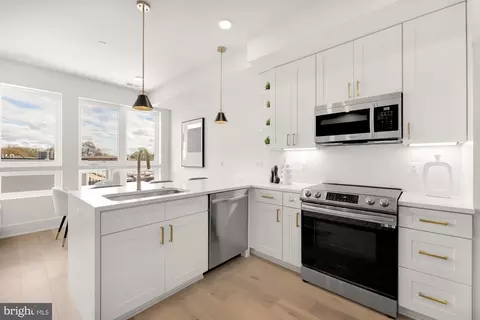1006 Florida Ave NE #PH1, Washington, DC 20002 photo 12