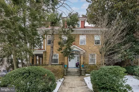 3500 Garfield St NW, Washington, DC 20007
